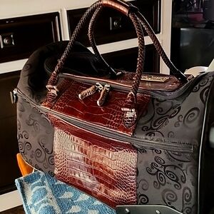 EUC Brighton Luggage Rolling Duffel Weekender Bag Black Fabric & Brown Leather